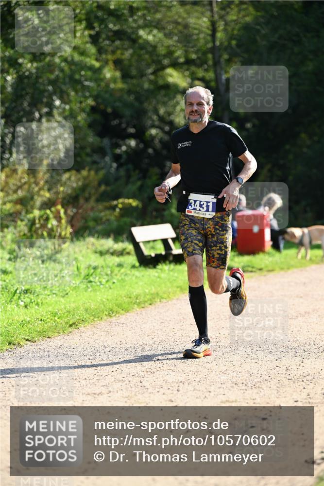 27.09.2026 - 35. Volkslauf durch das schöne Alstertal Dr. Thomas Lammeyer http://msf.ph/oto/10570602 27.09.2026 11:14:22 Laufen 3431 meine-sportfotos.de