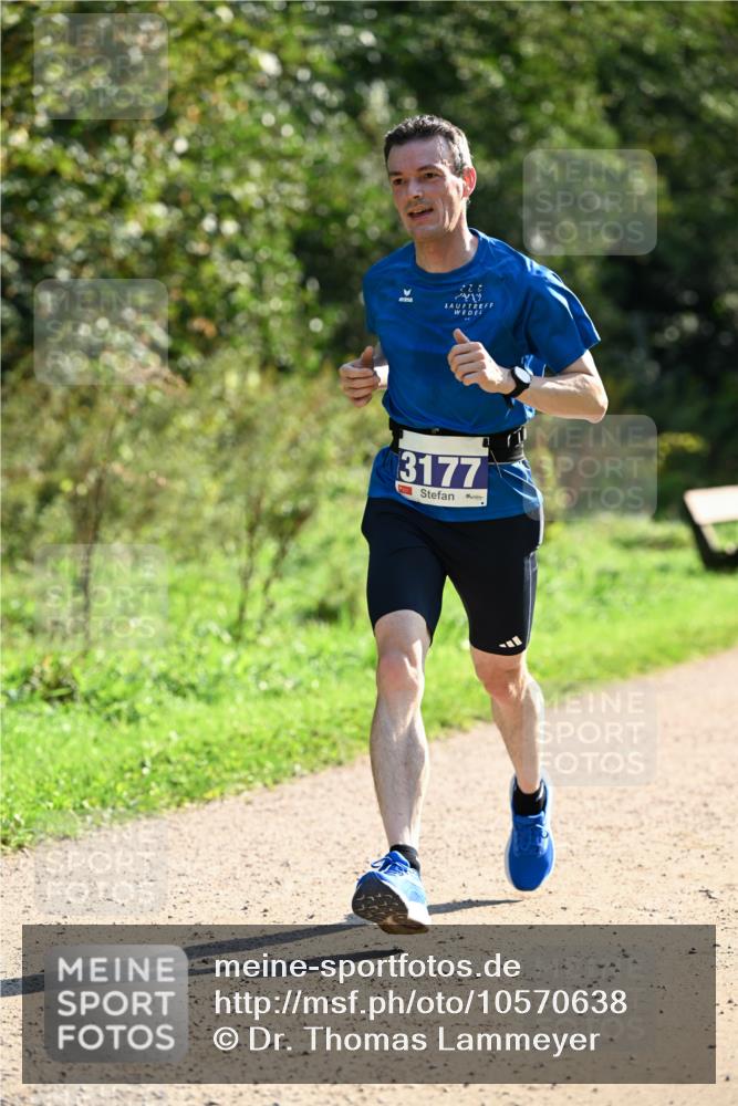 27.09.2026 - 35. Volkslauf durch das schöne Alstertal Dr. Thomas Lammeyer http://msf.ph/oto/10570638 27.09.2026 11:14:29 Laufen 3177 meine-sportfotos.de