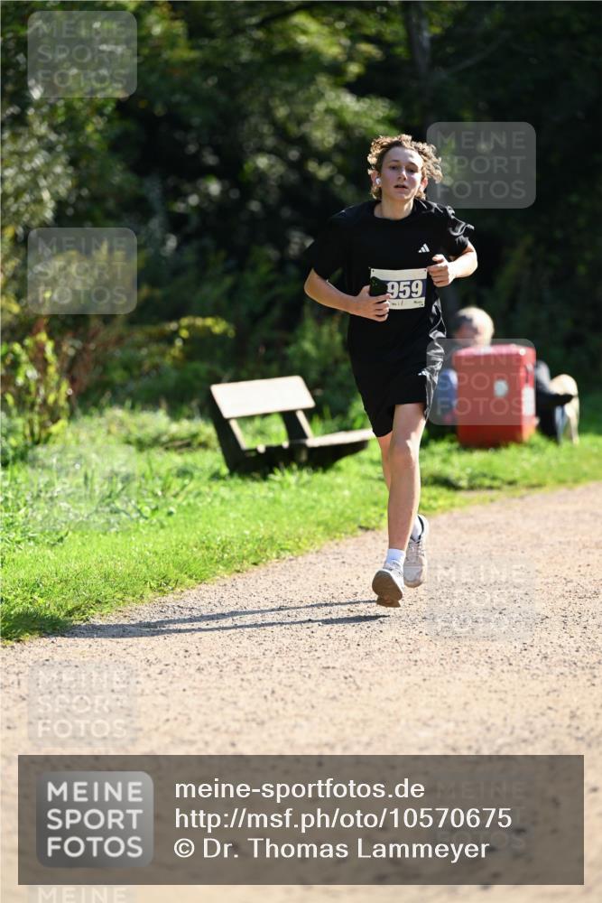 27.09.2026 - 35. Volkslauf durch das schöne Alstertal Dr. Thomas Lammeyer http://msf.ph/oto/10570675 27.09.2026 11:15:04 Laufen 959 meine-sportfotos.de
