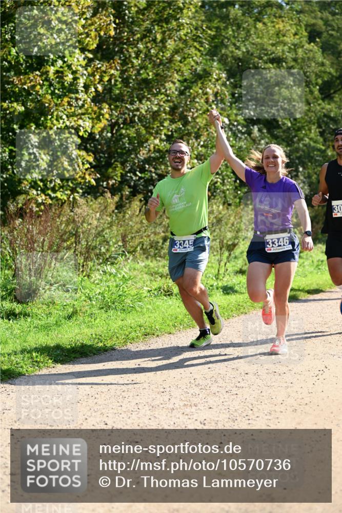 27.09.2026 - 35. Volkslauf durch das schöne Alstertal Dr. Thomas Lammeyer http://msf.ph/oto/10570736 27.09.2026 11:15:21 Laufen 30, 3345, 3346 meine-sportfotos.de