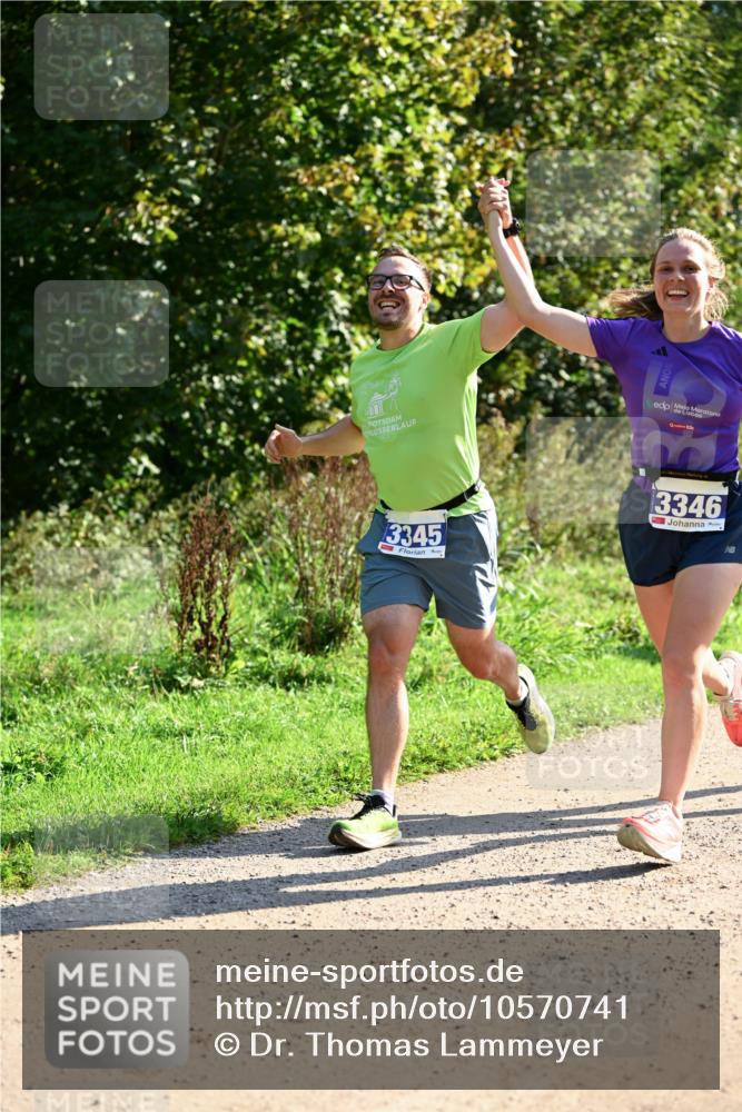 27.09.2026 - 35. Volkslauf durch das schöne Alstertal Dr. Thomas Lammeyer http://msf.ph/oto/10570741 27.09.2026 11:15:21 Laufen 3345, 3346, 38 meine-sportfotos.de