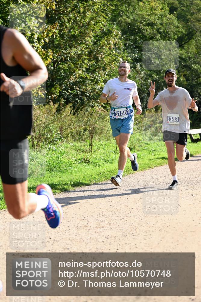 27.09.2026 - 35. Volkslauf durch das schöne Alstertal Dr. Thomas Lammeyer http://msf.ph/oto/10570748 27.09.2026 11:15:23 Laufen 3150, 3343 meine-sportfotos.de