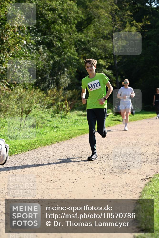 27.09.2026 - 35. Volkslauf durch das schöne Alstertal Dr. Thomas Lammeyer http://msf.ph/oto/10570786 27.09.2026 11:15:29 Laufen 3418 meine-sportfotos.de
