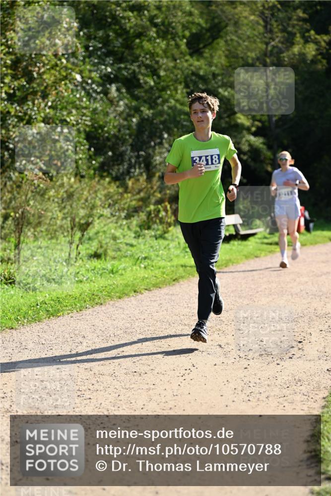 27.09.2026 - 35. Volkslauf durch das schöne Alstertal Dr. Thomas Lammeyer http://msf.ph/oto/10570788 27.09.2026 11:15:30 Laufen 3418 meine-sportfotos.de