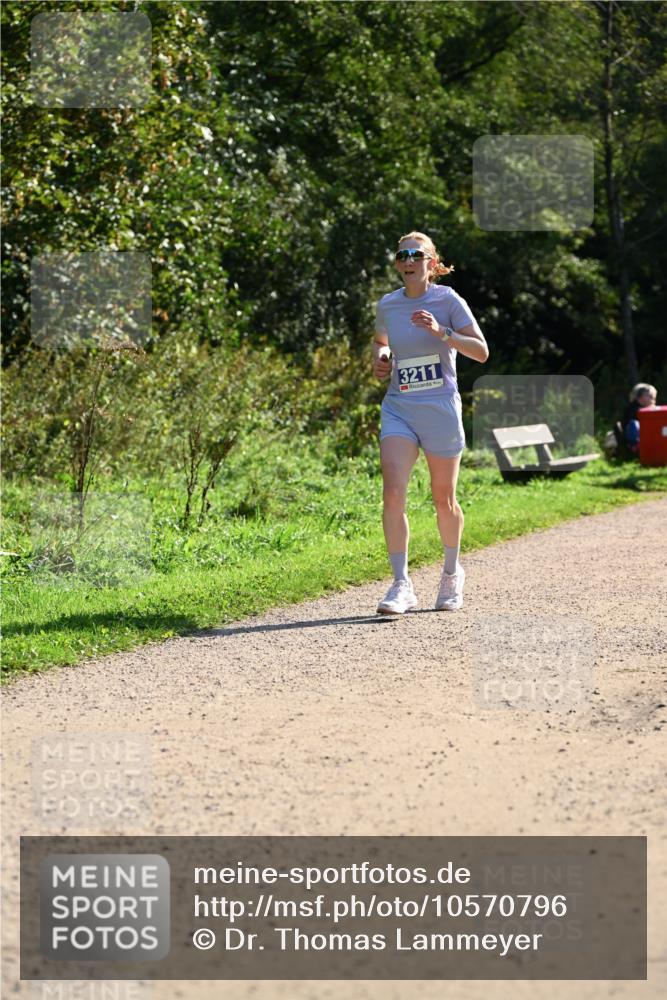 27.09.2026 - 35. Volkslauf durch das schöne Alstertal Dr. Thomas Lammeyer http://msf.ph/oto/10570796 27.09.2026 11:15:32 Laufen 3211 meine-sportfotos.de