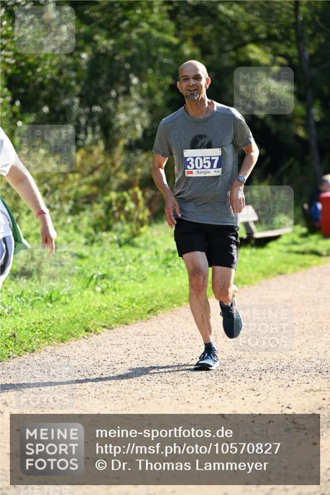 27.09.2026 - 35. Volkslauf durch das schöne Alstertal Dr. Thomas Lammeyer http://msf.ph/oto/10570827 27.09.2026 11:15:47 Laufen 3057 meine-sportfotos.de