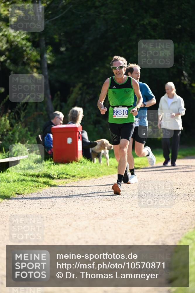 27.09.2026 - 35. Volkslauf durch das schöne Alstertal Dr. Thomas Lammeyer http://msf.ph/oto/10570871 27.09.2026 11:16:01 Laufen 3380, 6 meine-sportfotos.de