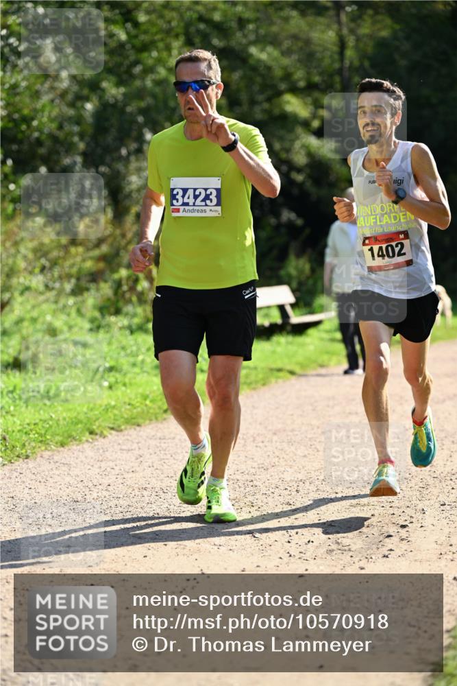27.09.2026 - 35. Volkslauf durch das schöne Alstertal Dr. Thomas Lammeyer http://msf.ph/oto/10570918 27.09.2026 11:16:08 Laufen 3423, 1402 meine-sportfotos.de