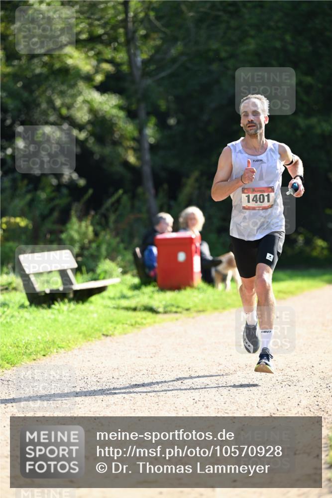 27.09.2026 - 35. Volkslauf durch das schöne Alstertal Dr. Thomas Lammeyer http://msf.ph/oto/10570928 27.09.2026 11:16:17 Laufen 1401 meine-sportfotos.de