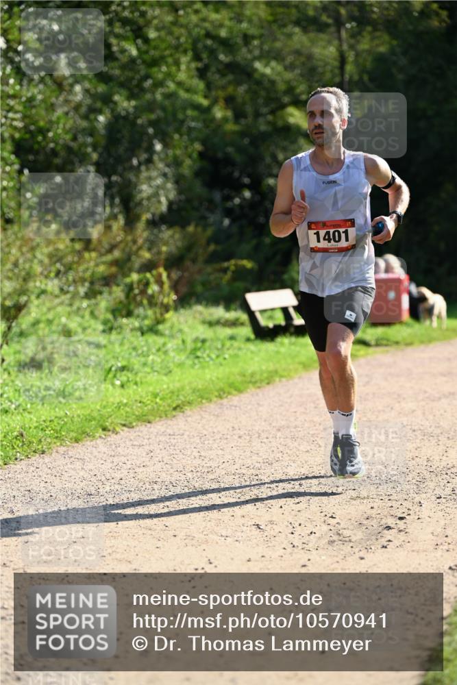 27.09.2026 - 35. Volkslauf durch das schöne Alstertal Dr. Thomas Lammeyer http://msf.ph/oto/10570941 27.09.2026 11:16:19 Laufen 1401 meine-sportfotos.de