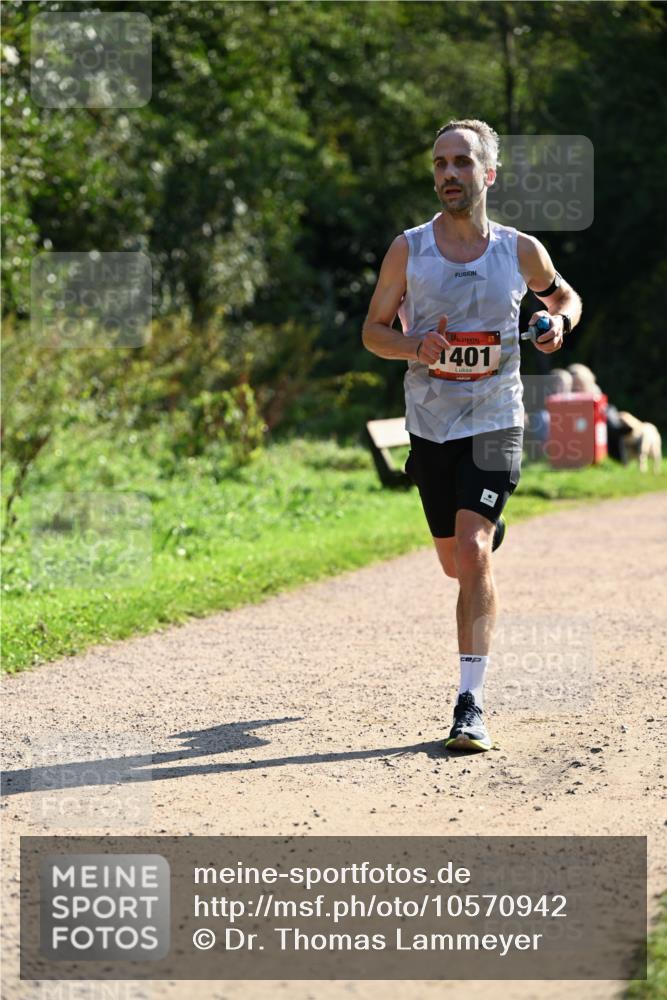 27.09.2026 - 35. Volkslauf durch das schöne Alstertal Dr. Thomas Lammeyer http://msf.ph/oto/10570942 27.09.2026 11:16:19 Laufen 1401 meine-sportfotos.de