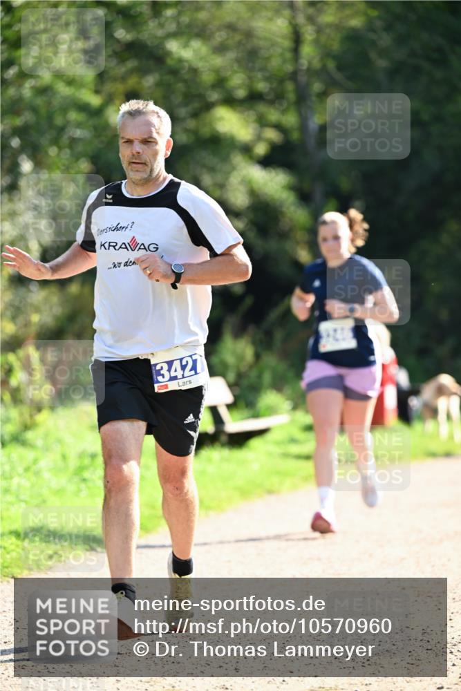 27.09.2026 - 35. Volkslauf durch das schöne Alstertal Dr. Thomas Lammeyer http://msf.ph/oto/10570960 27.09.2026 11:16:29 Laufen 3427 meine-sportfotos.de