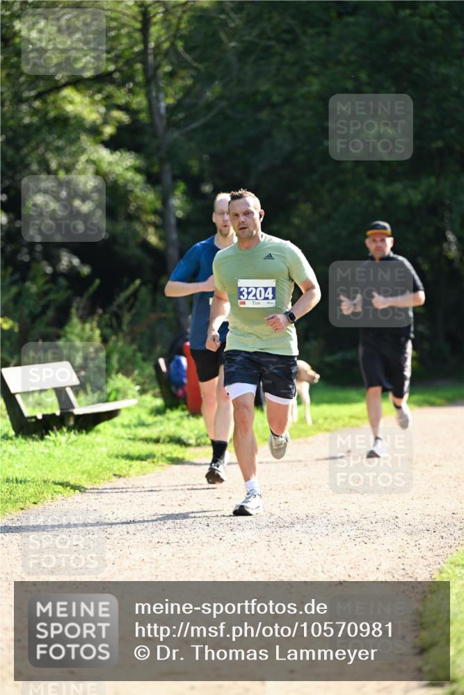 27.09.2026 - 35. Volkslauf durch das schöne Alstertal Dr. Thomas Lammeyer http://msf.ph/oto/10570981 27.09.2026 11:16:33 Laufen 3204 meine-sportfotos.de