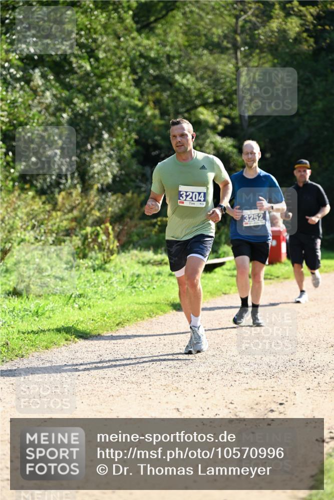 27.09.2026 - 35. Volkslauf durch das schöne Alstertal Dr. Thomas Lammeyer http://msf.ph/oto/10570996 27.09.2026 11:16:34 Laufen 3204, 3252 meine-sportfotos.de