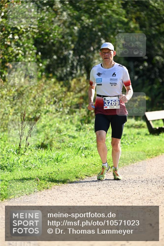 27.09.2026 - 35. Volkslauf durch das schöne Alstertal Dr. Thomas Lammeyer http://msf.ph/oto/10571023 27.09.2026 11:16:43 Laufen 3269 meine-sportfotos.de