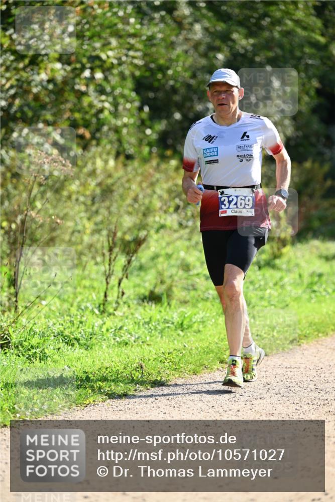 27.09.2026 - 35. Volkslauf durch das schöne Alstertal Dr. Thomas Lammeyer http://msf.ph/oto/10571027 27.09.2026 11:16:43 Laufen 3269 meine-sportfotos.de