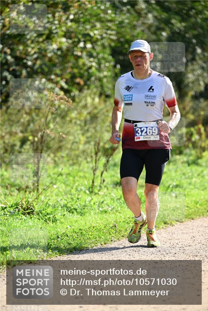 27.09.2026 - 35. Volkslauf durch das schöne Alstertal Dr. Thomas Lammeyer http://msf.ph/oto/10571030 27.09.2026 11:16:43 Laufen 3269 meine-sportfotos.de
