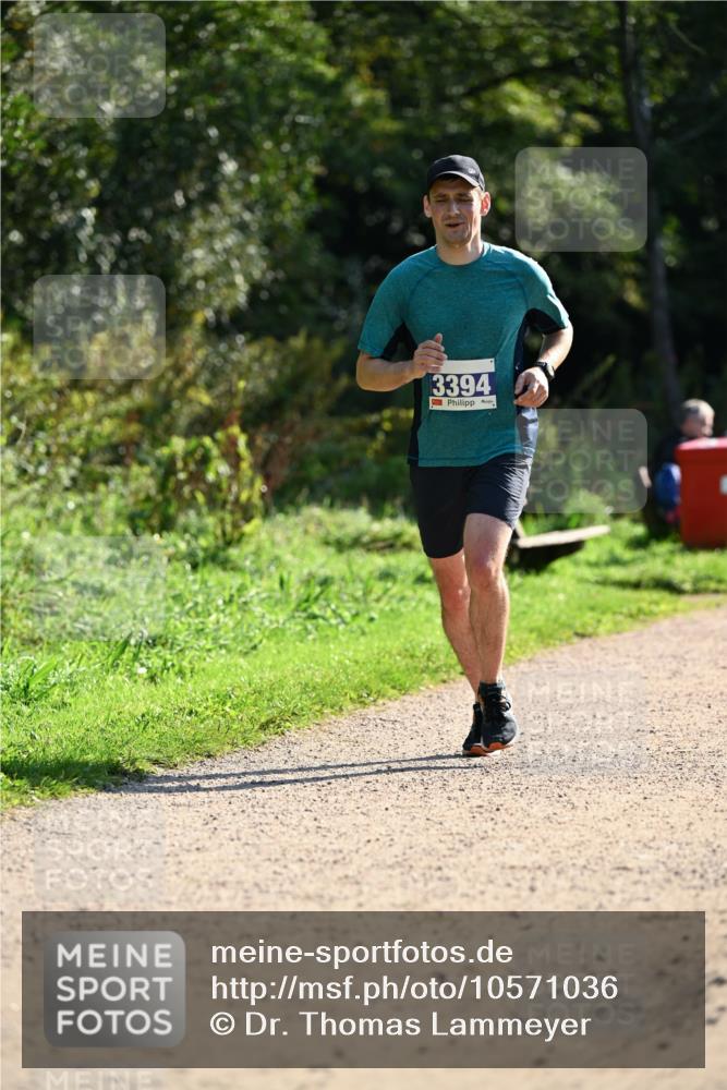 27.09.2026 - 35. Volkslauf durch das schöne Alstertal Dr. Thomas Lammeyer http://msf.ph/oto/10571036 27.09.2026 11:16:54 Laufen 3394 meine-sportfotos.de