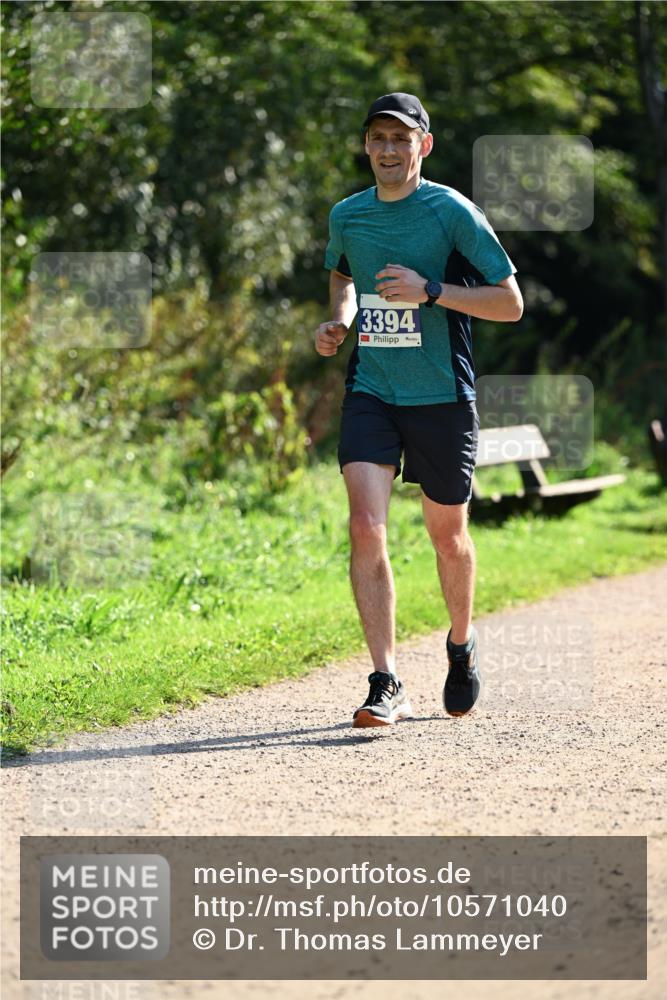 27.09.2026 - 35. Volkslauf durch das schöne Alstertal Dr. Thomas Lammeyer http://msf.ph/oto/10571040 27.09.2026 11:16:54 Laufen 3394 meine-sportfotos.de