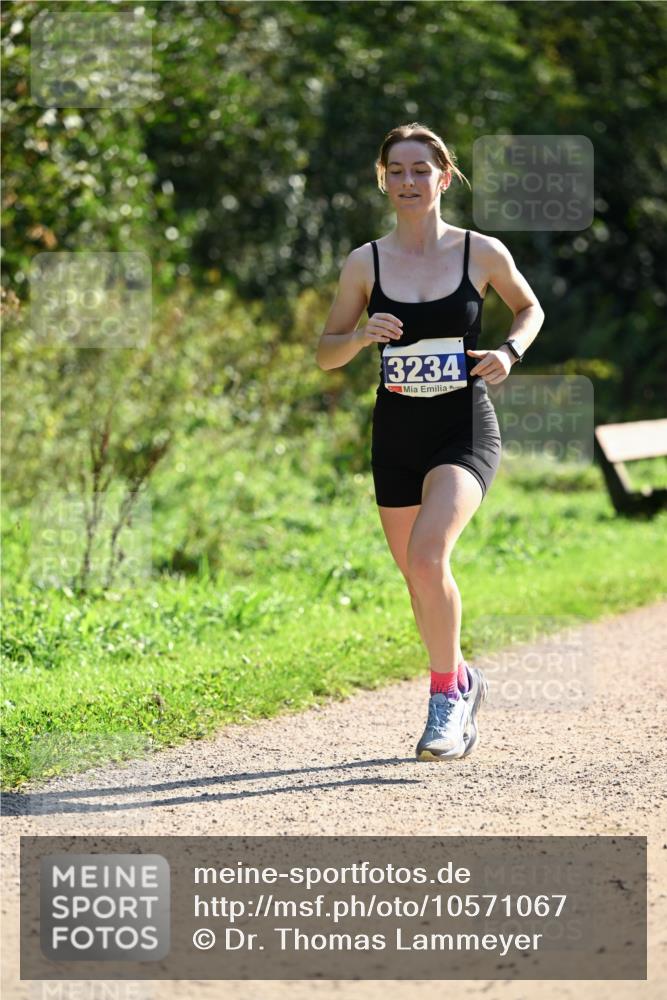 27.09.2026 - 35. Volkslauf durch das schöne Alstertal Dr. Thomas Lammeyer http://msf.ph/oto/10571067 27.09.2026 11:17:00 Laufen 3234 meine-sportfotos.de