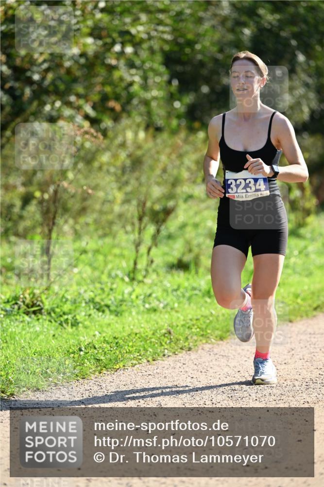 27.09.2026 - 35. Volkslauf durch das schöne Alstertal Dr. Thomas Lammeyer http://msf.ph/oto/10571070 27.09.2026 11:17:00 Laufen 3234 meine-sportfotos.de