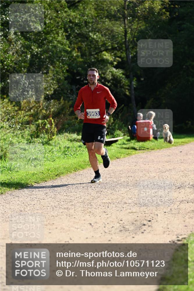 27.09.2026 - 35. Volkslauf durch das schöne Alstertal Dr. Thomas Lammeyer http://msf.ph/oto/10571123 27.09.2026 11:17:20 Laufen 3993, 6 meine-sportfotos.de