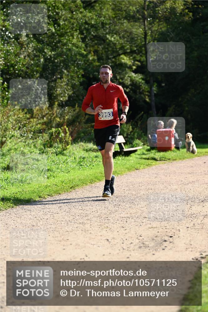 27.09.2026 - 35. Volkslauf durch das schöne Alstertal Dr. Thomas Lammeyer http://msf.ph/oto/10571125 27.09.2026 11:17:20 Laufen 3993, 6 meine-sportfotos.de
