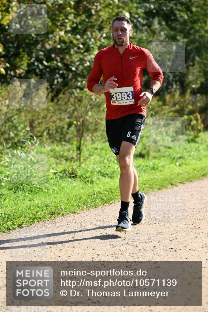 27.09.2026 - 35. Volkslauf durch das schöne Alstertal Dr. Thomas Lammeyer http://msf.ph/oto/10571139 27.09.2026 11:17:21 Laufen 3993, 6 meine-sportfotos.de