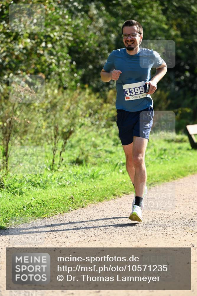 27.09.2026 - 35. Volkslauf durch das schöne Alstertal Dr. Thomas Lammeyer http://msf.ph/oto/10571235 27.09.2026 11:17:49 Laufen 3399 meine-sportfotos.de
