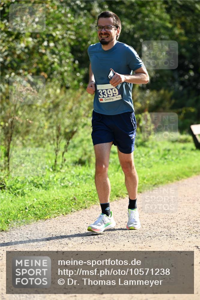 27.09.2026 - 35. Volkslauf durch das schöne Alstertal Dr. Thomas Lammeyer http://msf.ph/oto/10571238 27.09.2026 11:17:50 Laufen 3399 meine-sportfotos.de