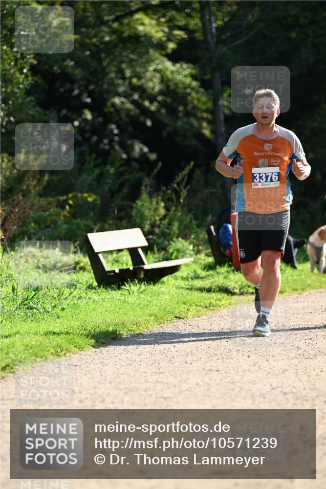 27.09.2026 - 35. Volkslauf durch das schöne Alstertal Dr. Thomas Lammeyer http://msf.ph/oto/10571239 27.09.2026 11:17:51 Laufen 3376 meine-sportfotos.de