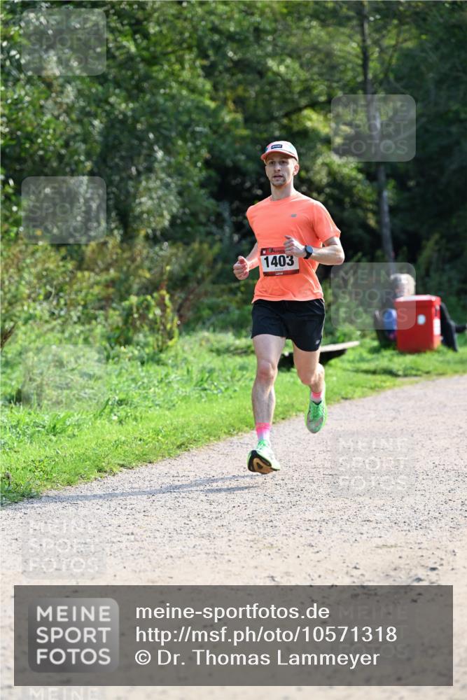 27.09.2026 - 35. Volkslauf durch das schöne Alstertal Dr. Thomas Lammeyer http://msf.ph/oto/10571318 27.09.2026 11:18:23 Laufen 1403 meine-sportfotos.de