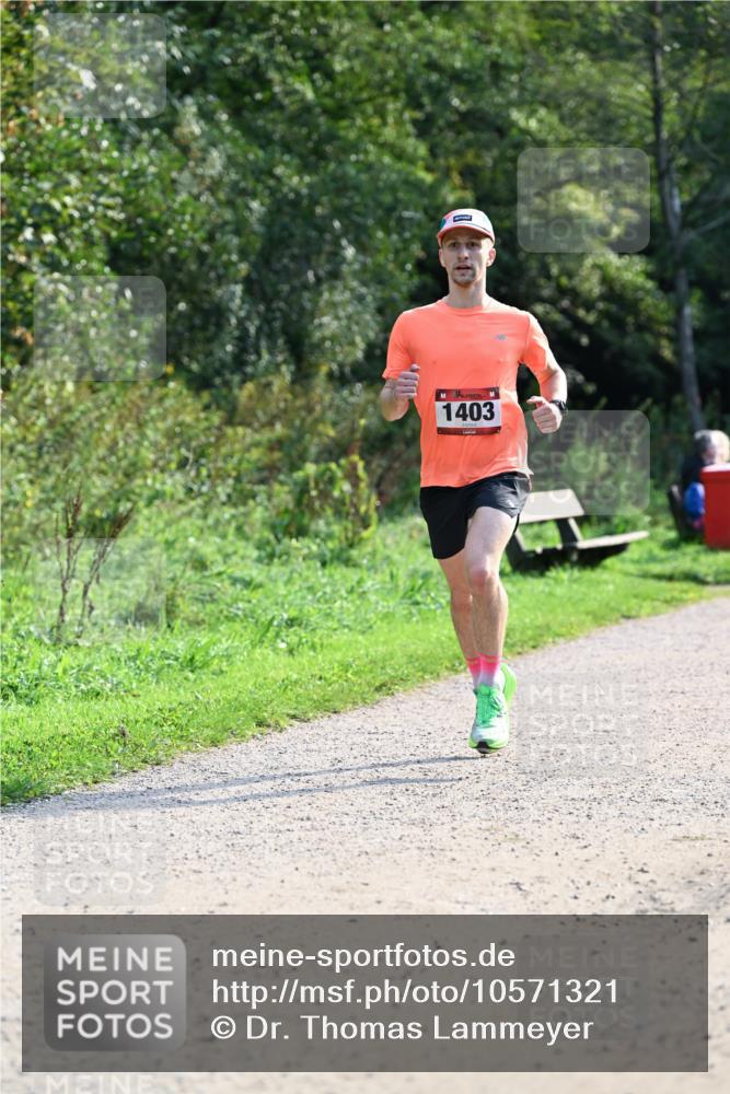 27.09.2026 - 35. Volkslauf durch das schöne Alstertal Dr. Thomas Lammeyer http://msf.ph/oto/10571321 27.09.2026 11:18:23 Laufen 1403 meine-sportfotos.de