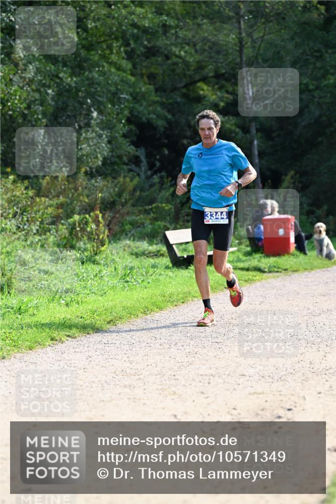 27.09.2026 - 35. Volkslauf durch das schöne Alstertal Dr. Thomas Lammeyer http://msf.ph/oto/10571349 27.09.2026 11:18:33 Laufen 3344 meine-sportfotos.de