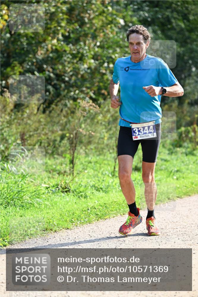 27.09.2026 - 35. Volkslauf durch das schöne Alstertal Dr. Thomas Lammeyer http://msf.ph/oto/10571369 27.09.2026 11:18:35 Laufen 3344 meine-sportfotos.de