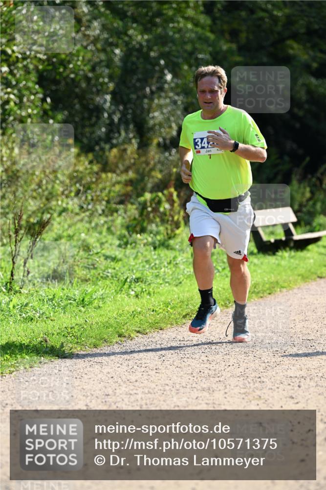 27.09.2026 - 35. Volkslauf durch das schöne Alstertal Dr. Thomas Lammeyer http://msf.ph/oto/10571375 27.09.2026 11:18:41 Laufen 342, 7 meine-sportfotos.de