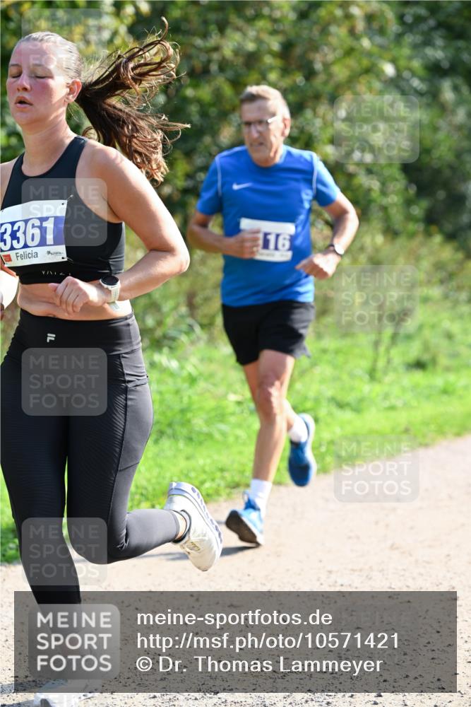 27.09.2026 - 35. Volkslauf durch das schöne Alstertal Dr. Thomas Lammeyer http://msf.ph/oto/10571421 27.09.2026 11:18:51 Laufen 3361, 16 meine-sportfotos.de