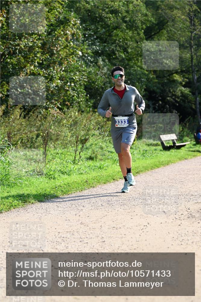 27.09.2026 - 35. Volkslauf durch das schöne Alstertal Dr. Thomas Lammeyer http://msf.ph/oto/10571433 27.09.2026 11:18:53 Laufen 3333 meine-sportfotos.de