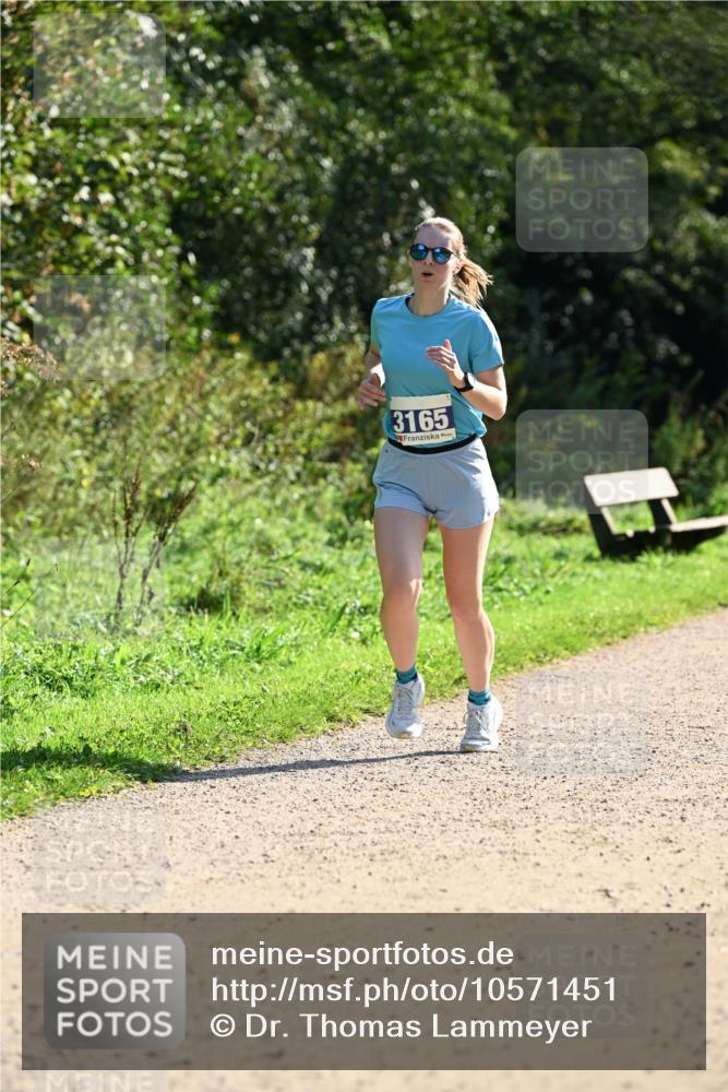27.09.2026 - 35. Volkslauf durch das schöne Alstertal Dr. Thomas Lammeyer http://msf.ph/oto/10571451 27.09.2026 11:19:04 Laufen 3165 meine-sportfotos.de