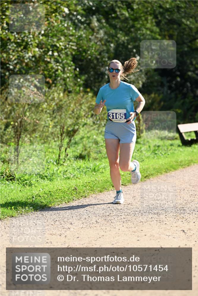 27.09.2026 - 35. Volkslauf durch das schöne Alstertal Dr. Thomas Lammeyer http://msf.ph/oto/10571454 27.09.2026 11:19:04 Laufen 3165 meine-sportfotos.de