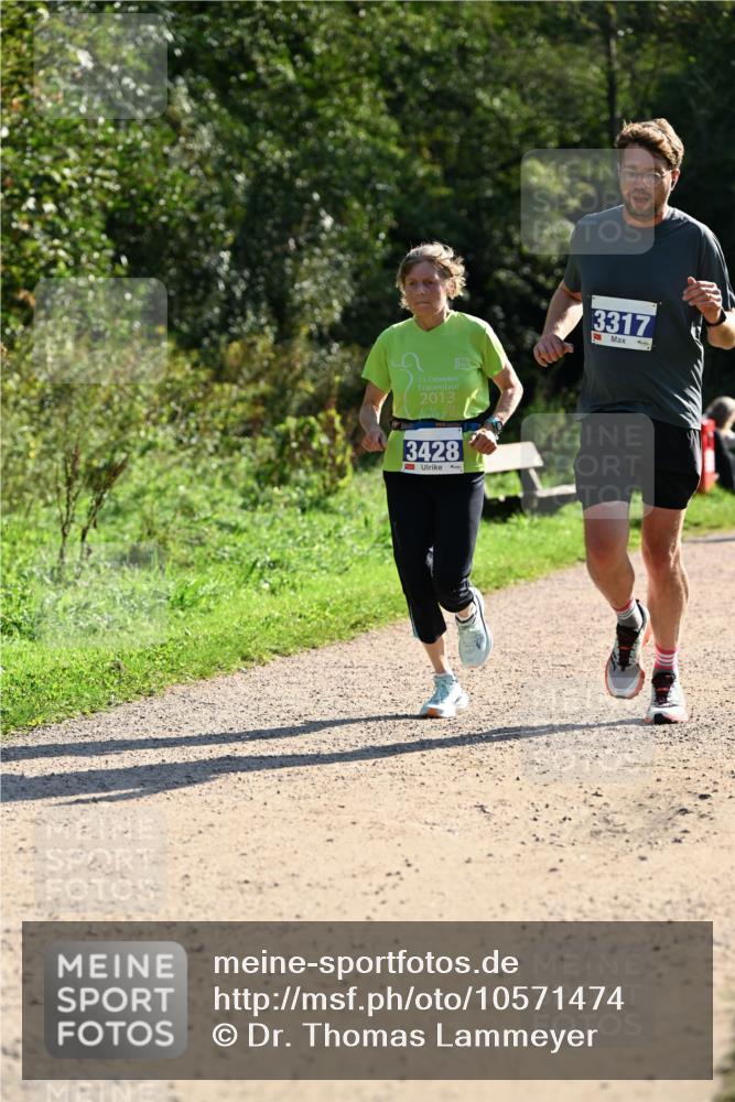 27.09.2026 - 35. Volkslauf durch das schöne Alstertal Dr. Thomas Lammeyer http://msf.ph/oto/10571474 27.09.2026 11:19:09 Laufen 15, 2013, 3428, 3317 meine-sportfotos.de