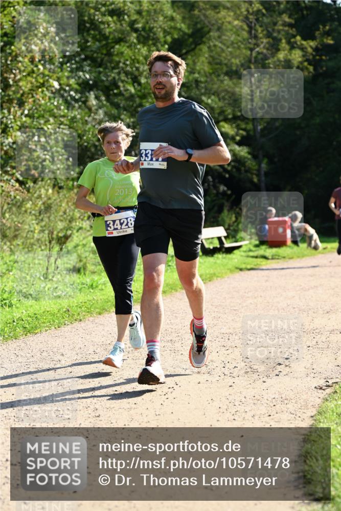 27.09.2026 - 35. Volkslauf durch das schöne Alstertal Dr. Thomas Lammeyer http://msf.ph/oto/10571478 27.09.2026 11:19:10 Laufen 15, 2013, 3428, 33 meine-sportfotos.de
