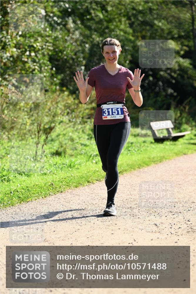 27.09.2026 - 35. Volkslauf durch das schöne Alstertal Dr. Thomas Lammeyer http://msf.ph/oto/10571488 27.09.2026 11:19:14 Laufen 3151 meine-sportfotos.de
