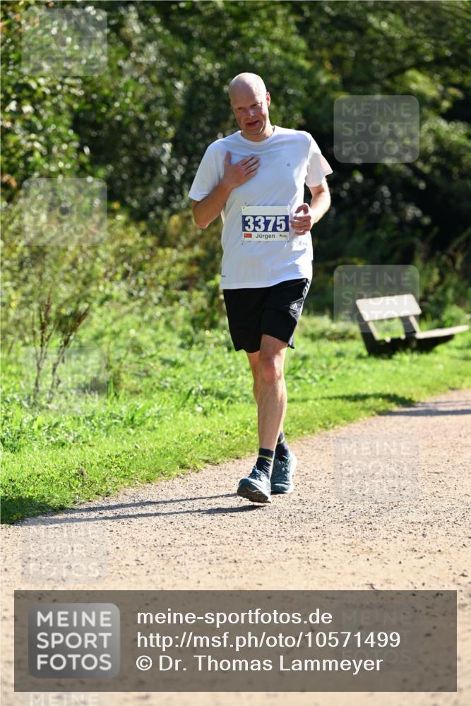 27.09.2026 - 35. Volkslauf durch das schöne Alstertal Dr. Thomas Lammeyer http://msf.ph/oto/10571499 27.09.2026 11:19:19 Laufen 3375 meine-sportfotos.de