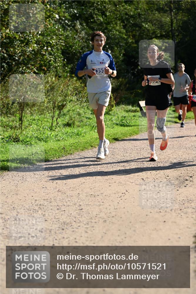 27.09.2026 - 35. Volkslauf durch das schöne Alstertal Dr. Thomas Lammeyer http://msf.ph/oto/10571521 27.09.2026 11:19:22 Laufen 355 meine-sportfotos.de