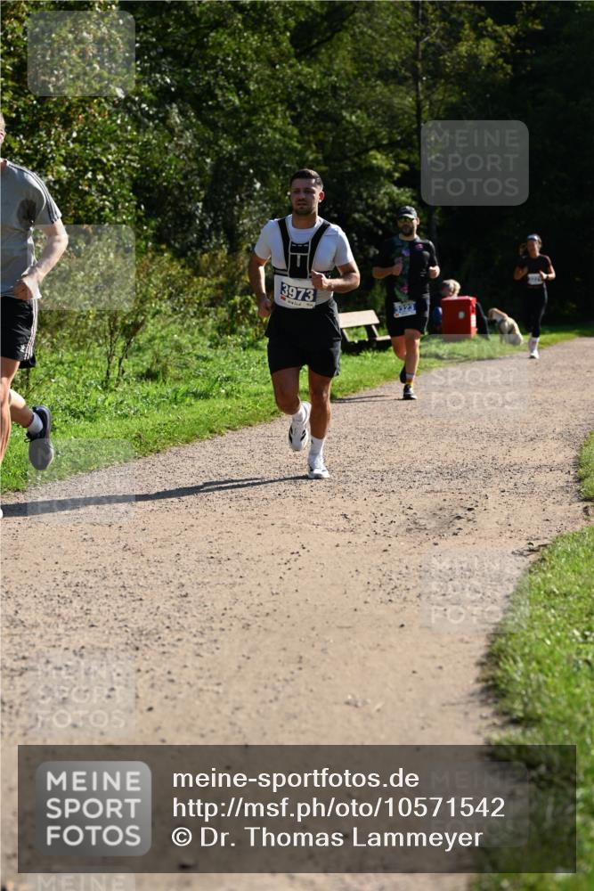 27.09.2026 - 35. Volkslauf durch das schöne Alstertal Dr. Thomas Lammeyer http://msf.ph/oto/10571542 27.09.2026 11:19:26 Laufen 3973, 3323 meine-sportfotos.de