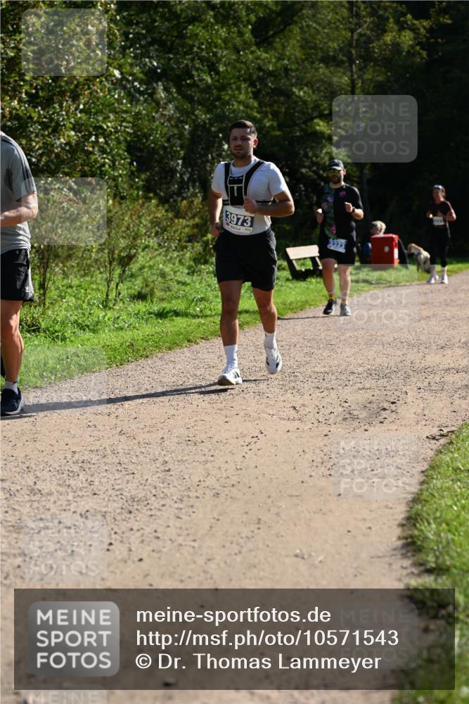 27.09.2026 - 35. Volkslauf durch das schöne Alstertal Dr. Thomas Lammeyer http://msf.ph/oto/10571543 27.09.2026 11:19:27 Laufen 3973, 3323 meine-sportfotos.de