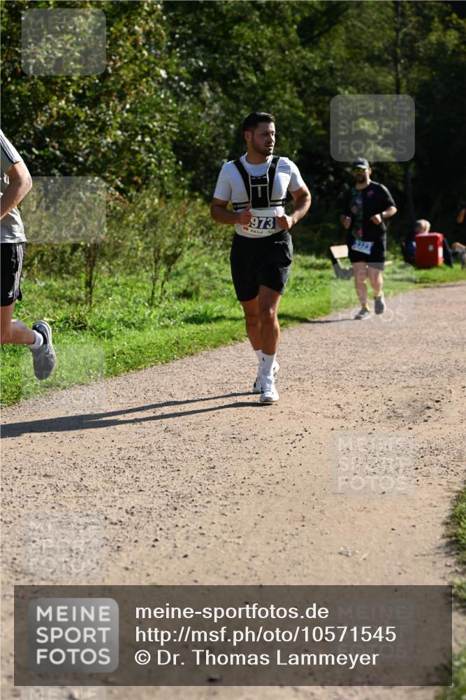 27.09.2026 - 35. Volkslauf durch das schöne Alstertal Dr. Thomas Lammeyer http://msf.ph/oto/10571545 27.09.2026 11:19:27 Laufen 973, 3323 meine-sportfotos.de