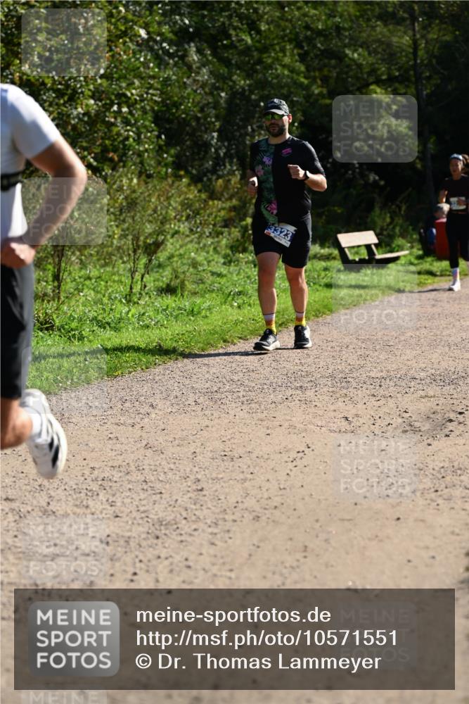 27.09.2026 - 35. Volkslauf durch das schöne Alstertal Dr. Thomas Lammeyer http://msf.ph/oto/10571551 27.09.2026 11:19:28 Laufen 3323 meine-sportfotos.de