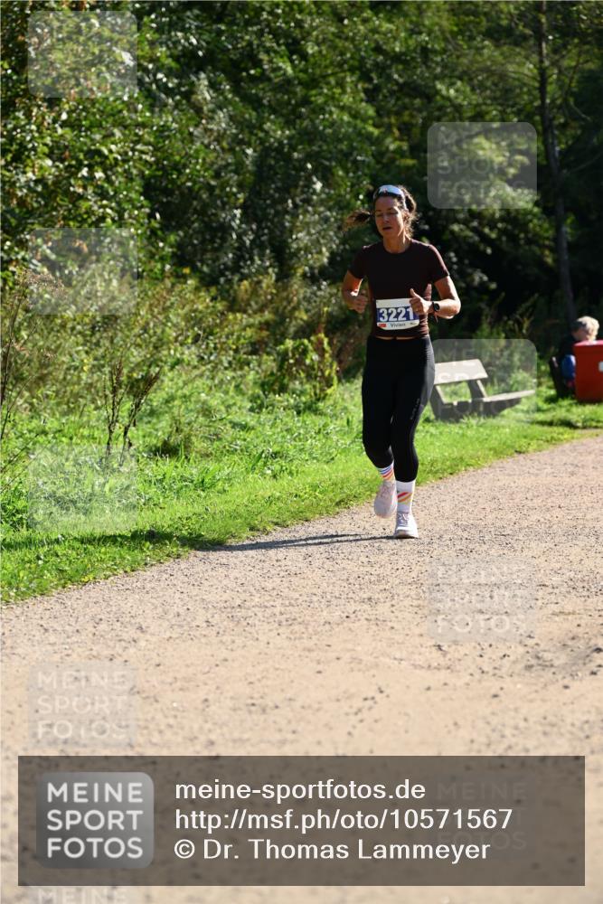 27.09.2026 - 35. Volkslauf durch das schöne Alstertal Dr. Thomas Lammeyer http://msf.ph/oto/10571567 27.09.2026 11:19:31 Laufen 3221 meine-sportfotos.de